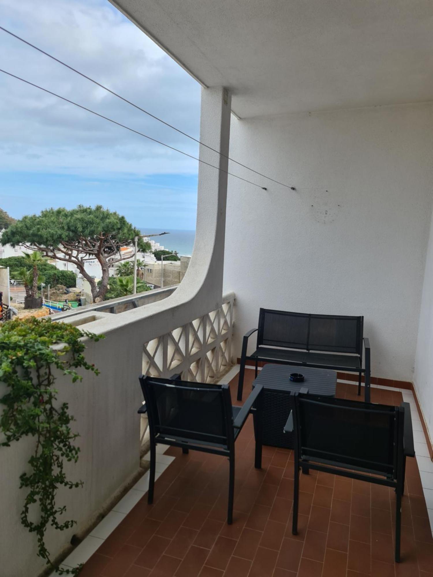 1 Bedroomed Apartment - Ocean View - Oura - Beach Албуфейра Экстерьер фото